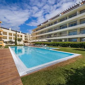 Resort Laguna - ****