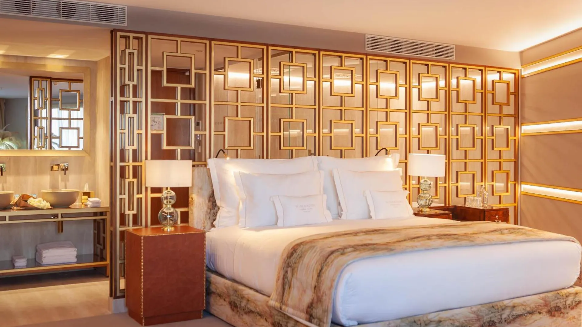 *****  Wine & Books Lisboa Hotel Portugal
